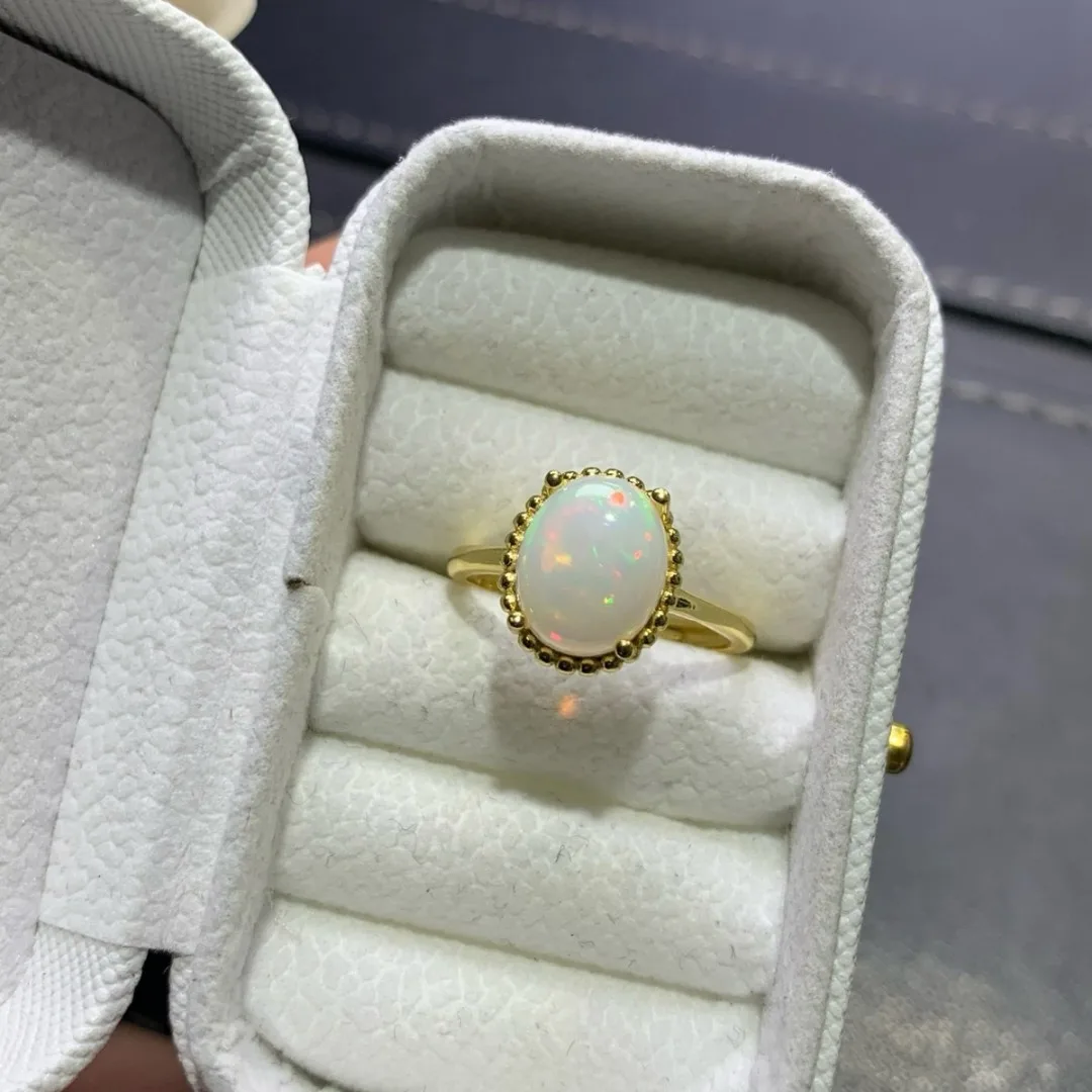 

Элегантное серебряное кольцо с блестящим опалом S925, изысканный праздничный или повседневный аксессуар, мерцающий ремесленный дизайнерский дизайн