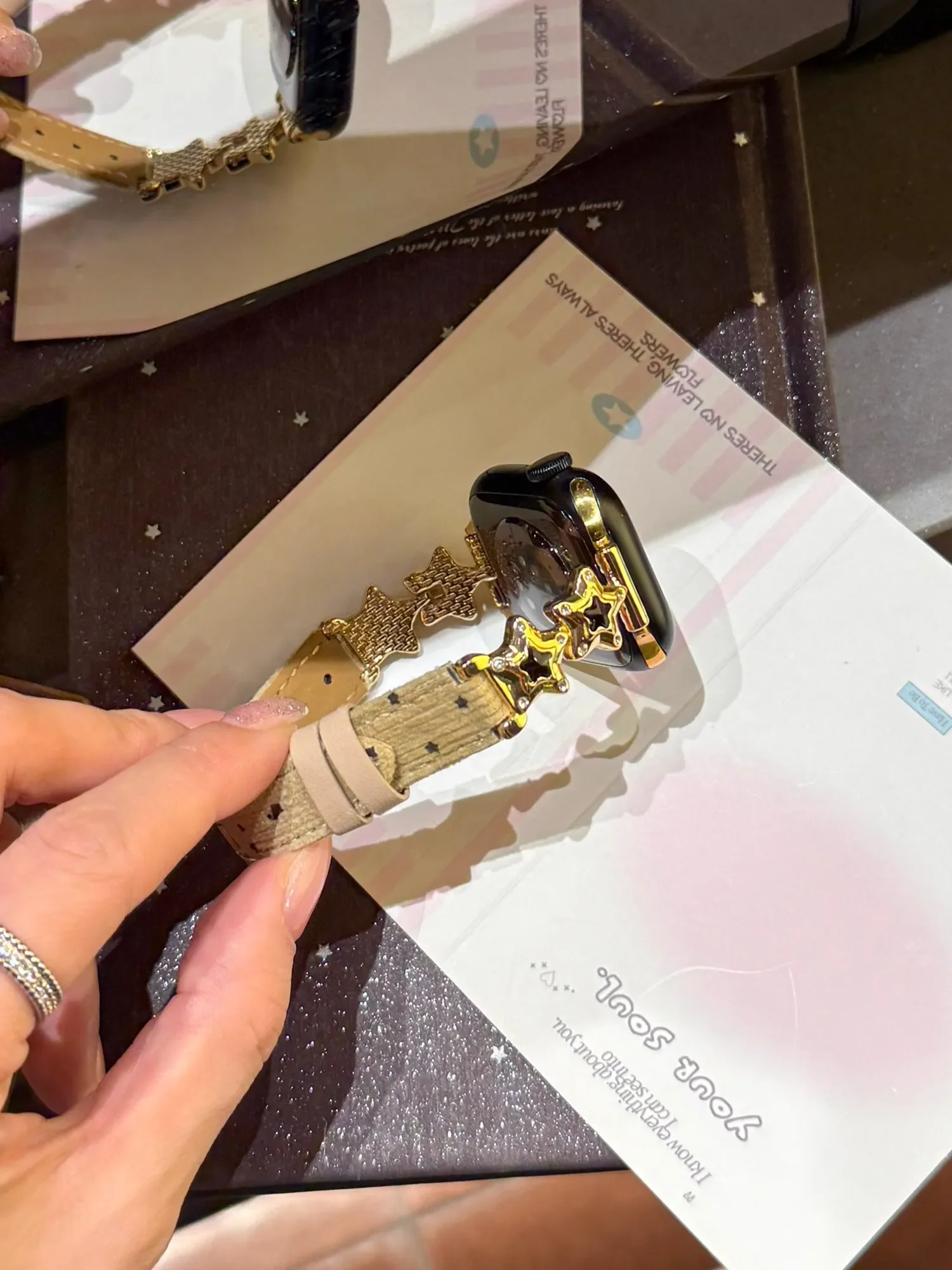 Fashion metal patchwork leather strapfor Apple Watch Band Women Series S11/10/8/7 40mm 41mm 42mm 44mm 45mm 46mm starp