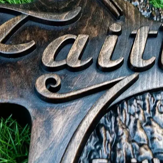 High Quality Vintage Solid Wood Carved Faith Wood Spiritual Wall Sign Cross Decoration