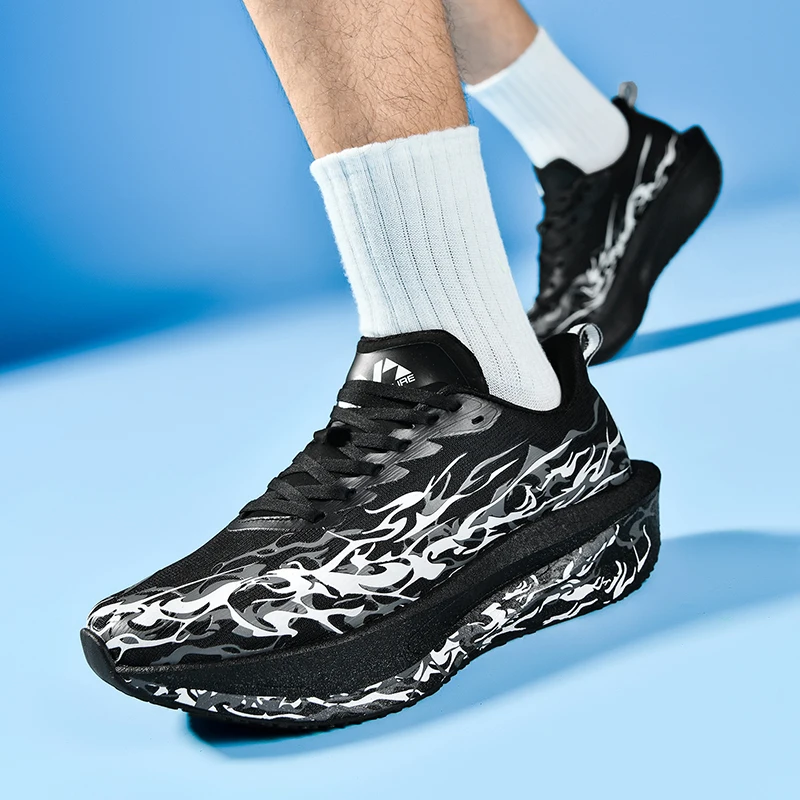 

Neutral running shoes Leather outdoor footwear High-quality running shoes Hunting and tactical boots Unisex hiking boots