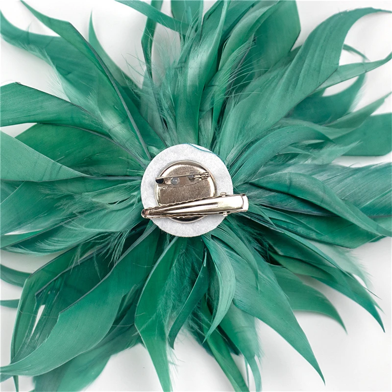 Fashion Feather Brooch Luxury Ostrich Plume Scarf Clip for Women Brooches Lapel Pins Dress Accessory Boutonniere Ladies Hair