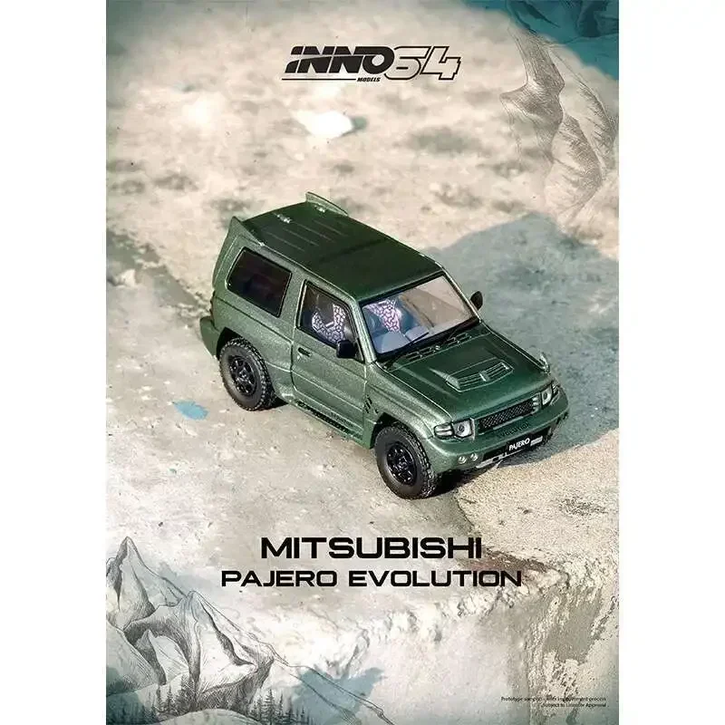 

PreSale INNO 1:64 MITSUBISHI PAJERO EVOLUTION Satin Green Diecast Diorama Car Model Collection Miniature Toys