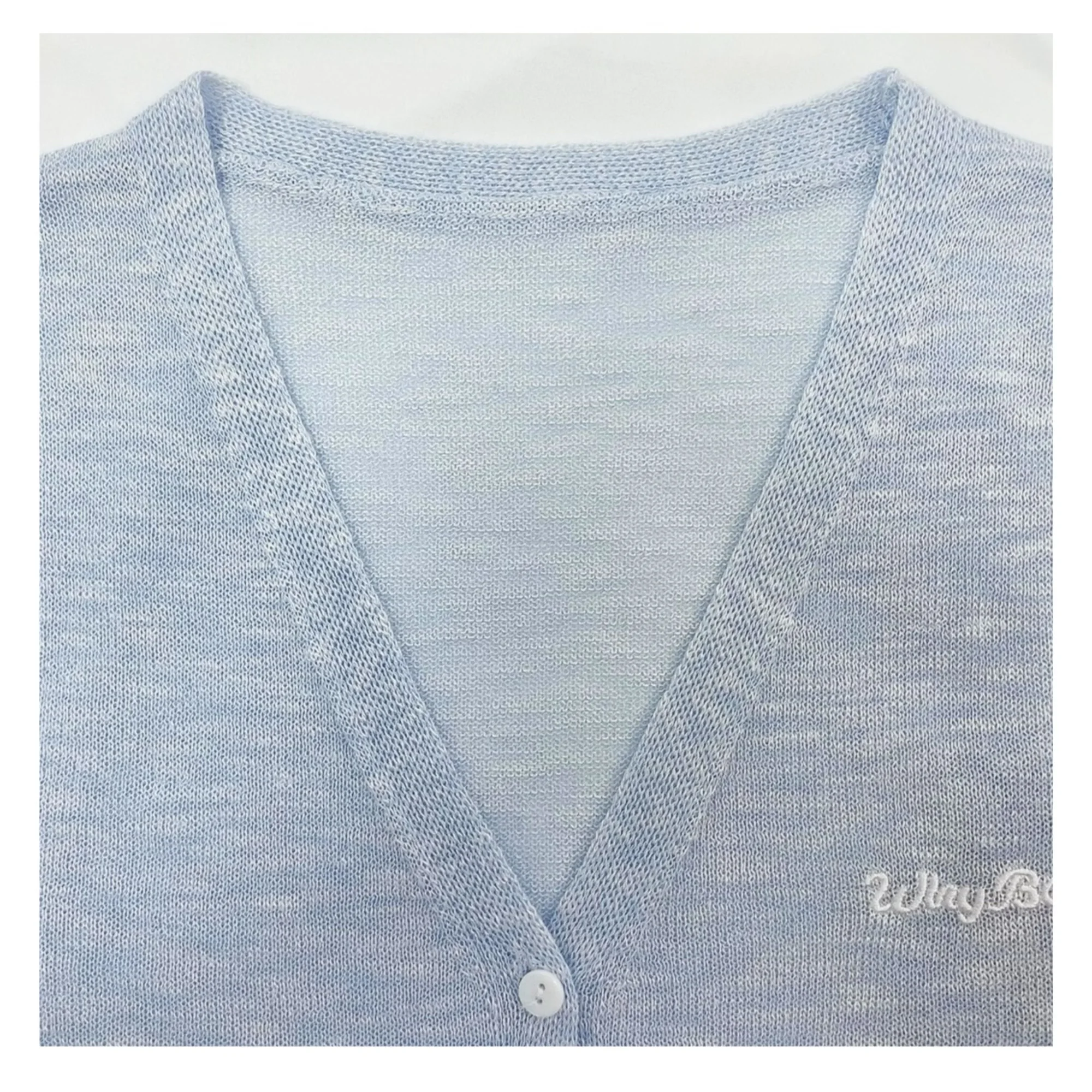 سترة تريكو نسائية بأكمام طويلة موضة غير رسمية على طراز بريبي تريكو 2025 ربيع وخريف بلوزة نسائية مطرزة متعددة الاستخدامات