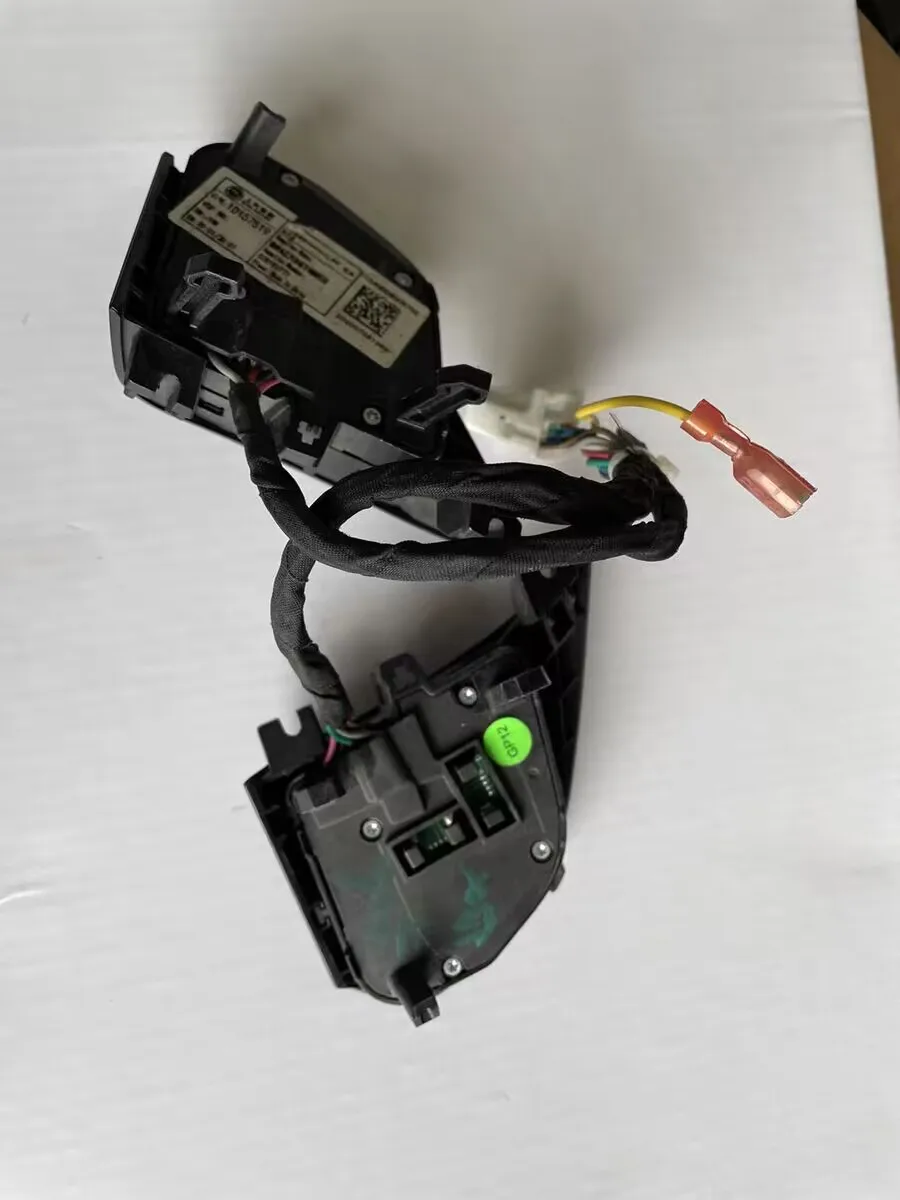 

Auto parts High quality 1kit Car Steering Wheel Multi-function Control Switch Button 10362266 For Chinese SAIC ROEWE RX5 MG ZS