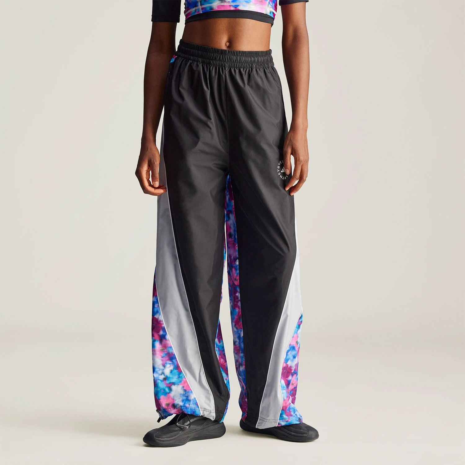 

adidas Genuine SMC Collab Women's Retro Print Wide-Leg Pants IW9849