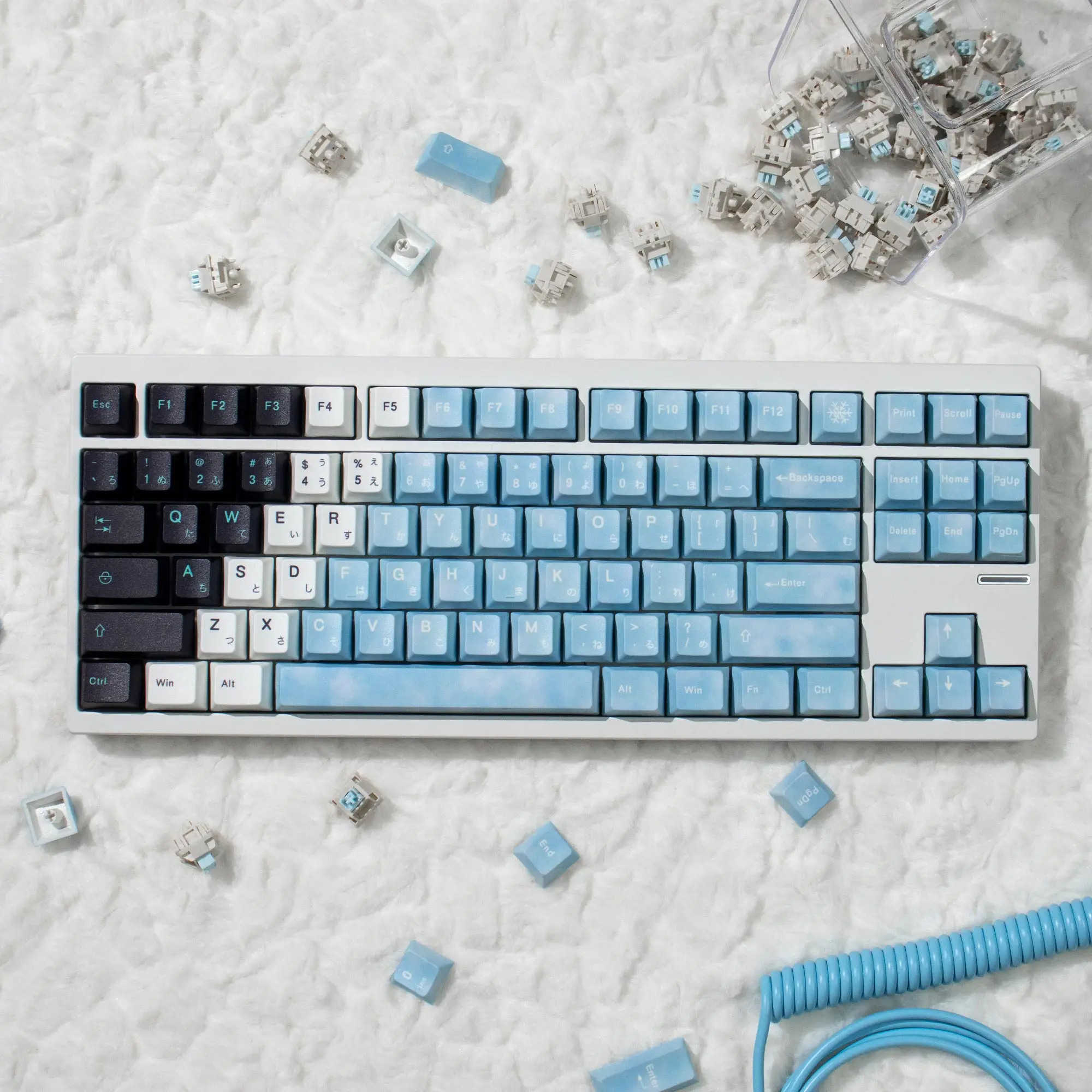 132 keys Blue Japanese Keycaps Cherry Profile Dye-Sublimate PBT Keycaps Custom keycaps for MX Switches Mechanical Keyboard kit