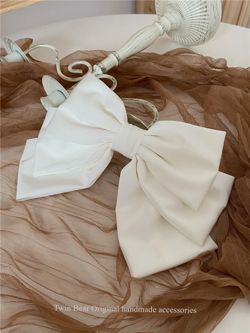 Fashion Solid Color Large Satin Bow Hairpins Barrettes For Women Girl Korean Hair Clip Hairgrip Headwear Hair Accessories Hot