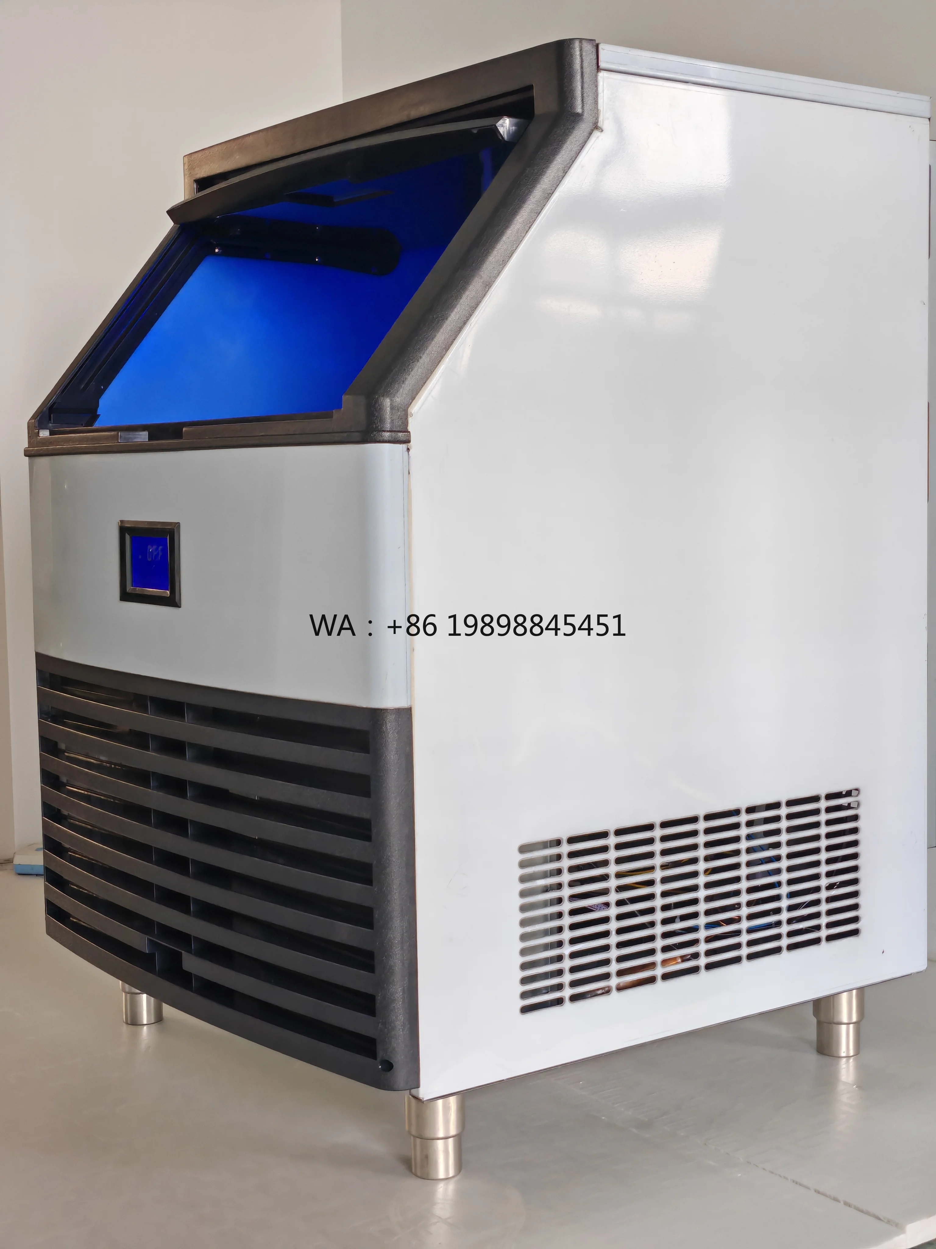 Ice Maker Commercial Use Outdoor Car Hotel RV Square Shaped Ice Production High Quality Solar-Powered Cube