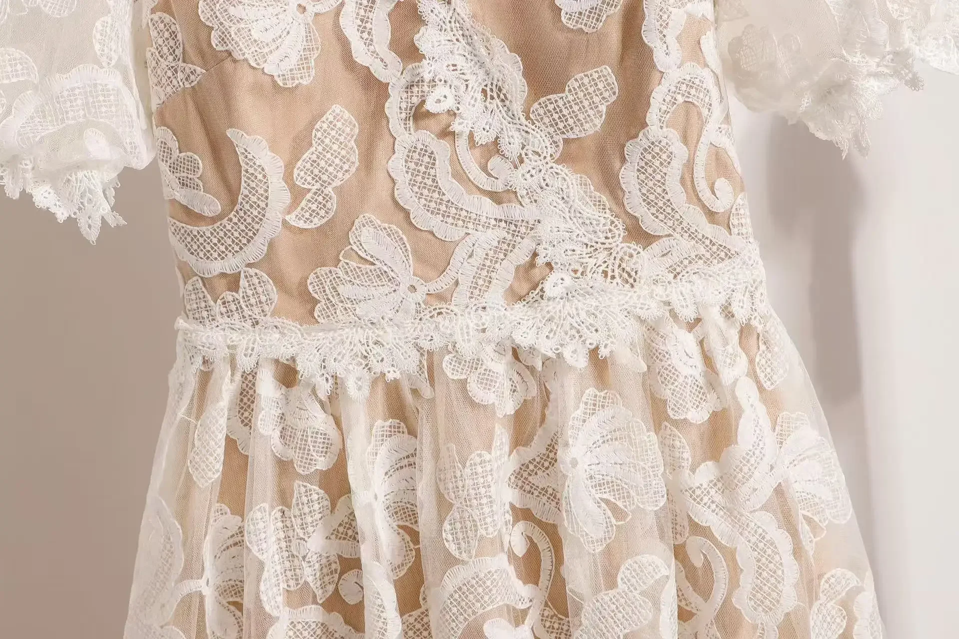 우아한 자수 Tulle 이브닝 드레스 여성 여름 버블 짧은 소매 공식 행사 Tulle Prom Party 미디 롱 드레스