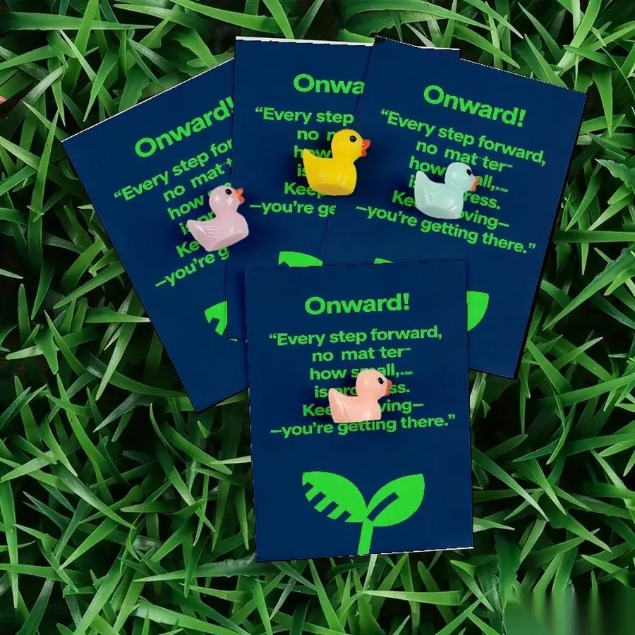 1/5/10/20/50/100pcs  Lucky Duck Pocket Hugs - Fantasy Theme Resin Charms with Inspirational Messages, Assorted Colors, Includes