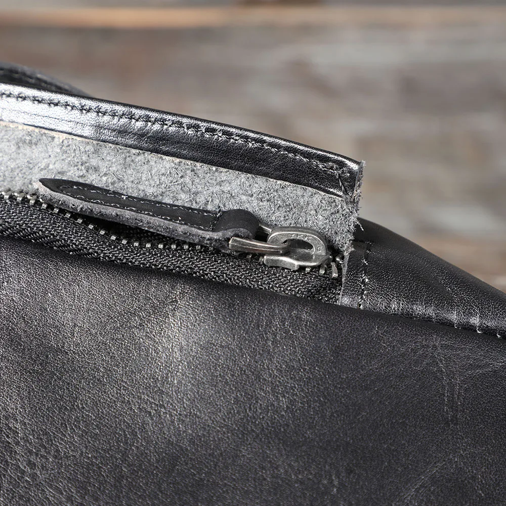 Lässiger Herrenrucksack aus echtem Leder, Laptoptasche für Herren, Reisetasche, Obermaterial aus Rindsleder, modischer Herrenrucksack im Preppy-Stil – Detail 16
