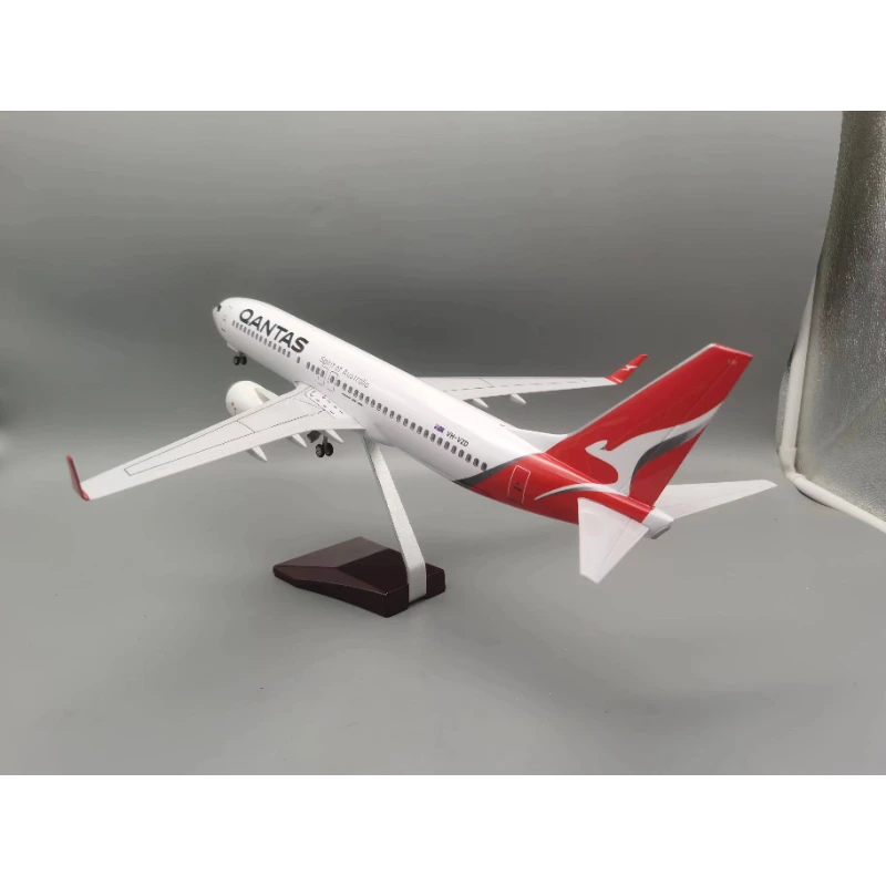 1/80 ขนาด 47 ซม.ออสเตรเลีย Qantas Airlines เครื่องบิน B737 Light Diecast เรซิ่นเครื่องบินรุ่นของเล่นคอลเลกชันจอแสดงผลของขวัญแฟน