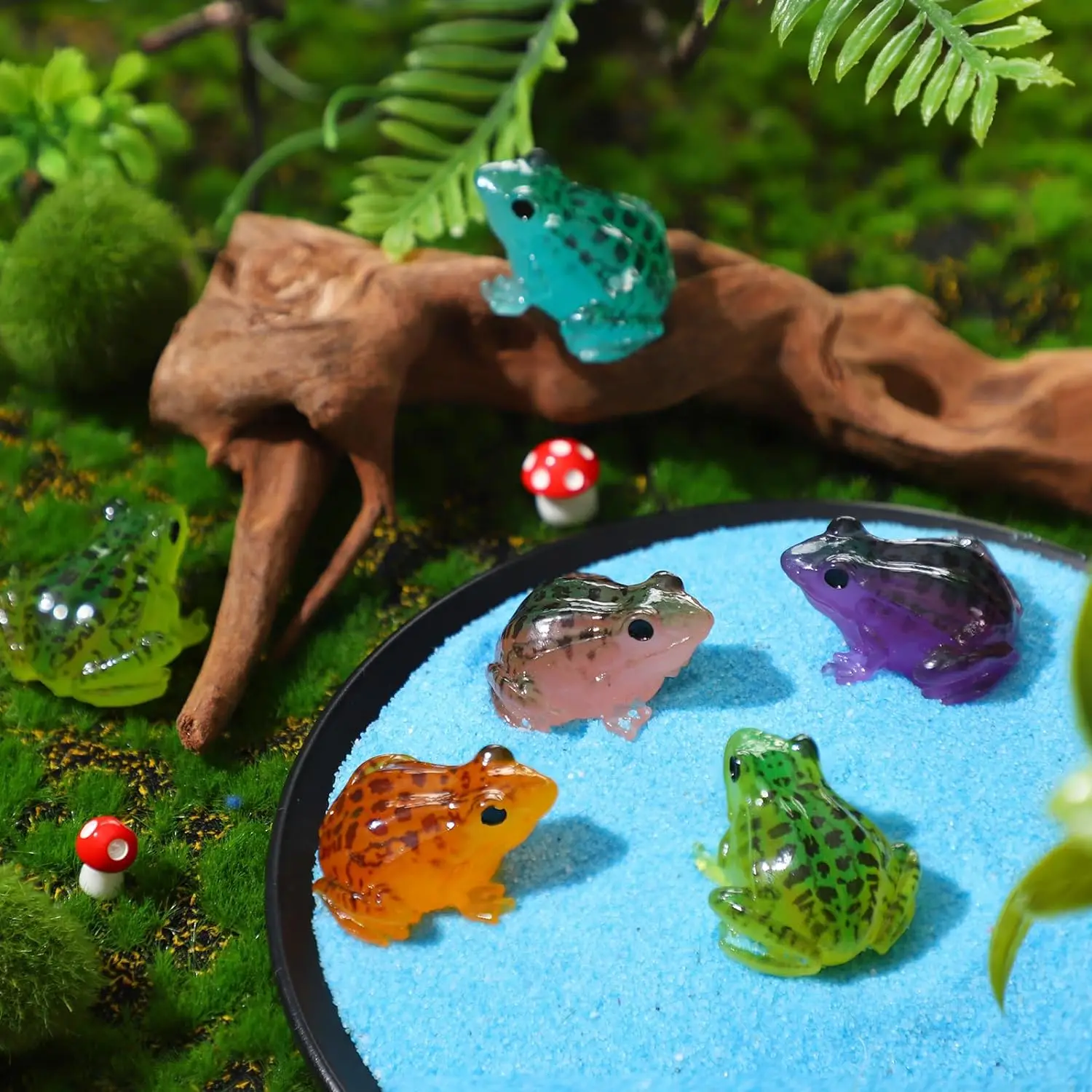 DIY Miniature Frogs Resin Gifts Fairy Lawn Ornament Glow in The Dark Garden Statue Landscape Decoration Luminous Frog Figurines