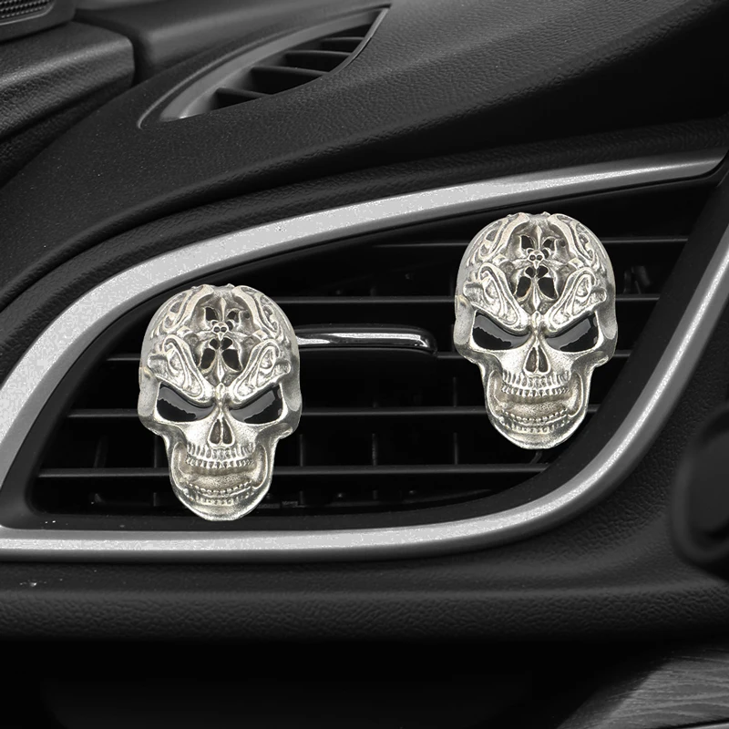 1Pcs Cool Skull Car Decoration Flavoring in Car Aroma Diffuser Air Vent Perfume Clips Car Fragrances Smell Scent Car Accessories