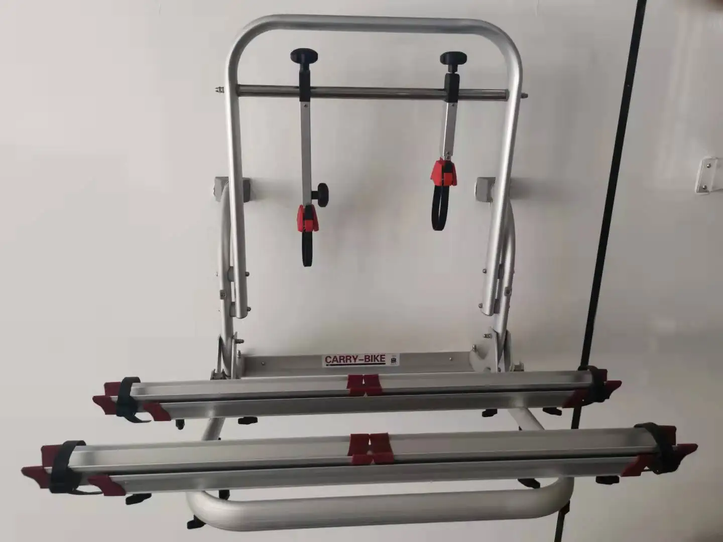 RV Bike Rack com dois Backs Universal, Novo