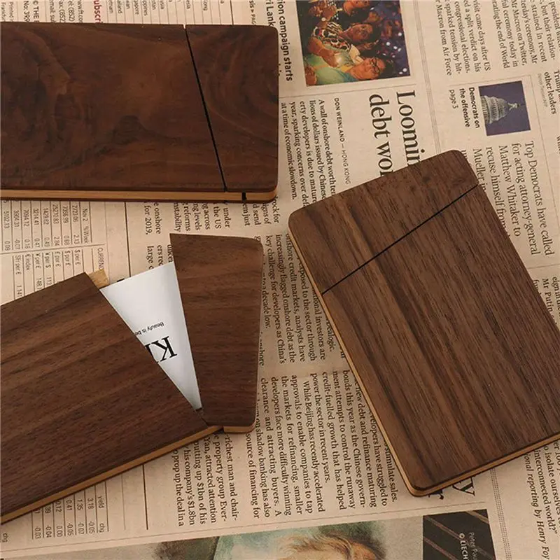 Exquisite-2X Portable Wooden Business Card Case Men And Women Business Gift Card Holder Portable Walnut Wood