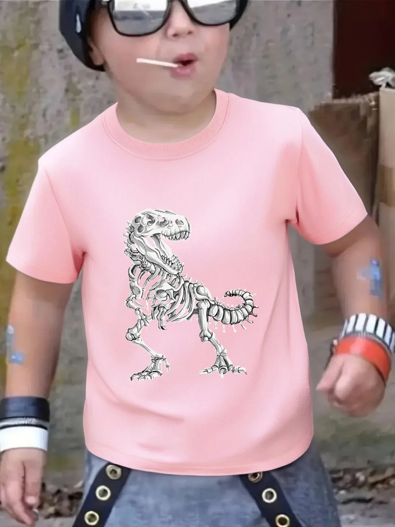 Cute Dinosaur Skeleton Fossil Print Family Matching T Shirt Boy Girls Tee Parent Child Casual Top Mom Dad Kids Summer Daily Wear
