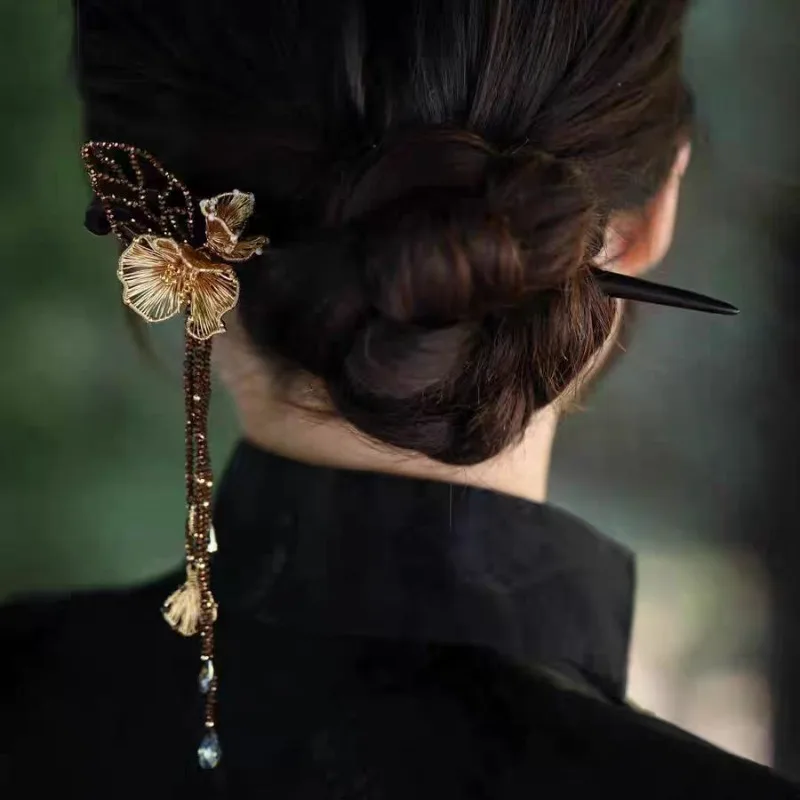 Elegant Gold Plated Woven Flower Tassel Hairpin Modern Chinese Style Early Autumn Fashion Accessory for Women Daily Wear Gift