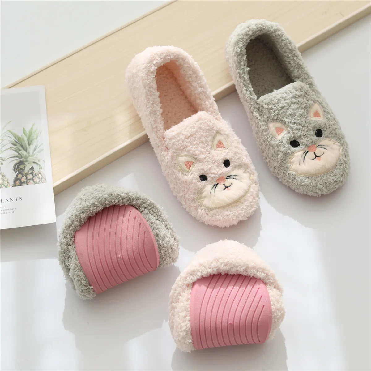 사랑스러운 신상 고양이 홈 슬리퍼, 부드러운 밑창 미끄럼 방지, 따뜻한 봉제 신발, 임산부 산후 여성 소녀, 가을, 겨울