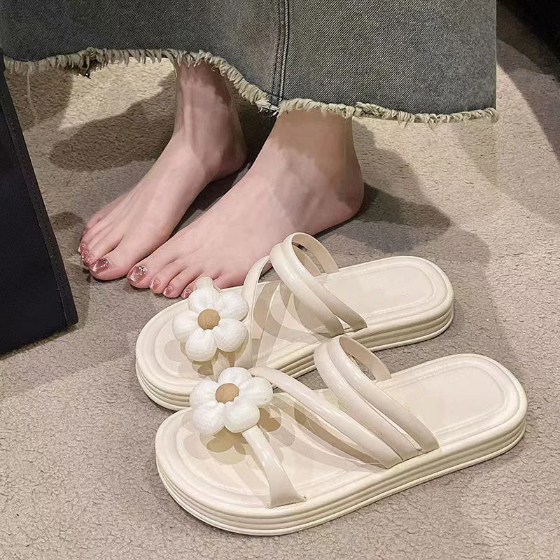 Fashionable New Style Popular Women\'s Summer Soft Bottom Super Fairy Sandals Slippers Flat Slippers For Women Wear Externally