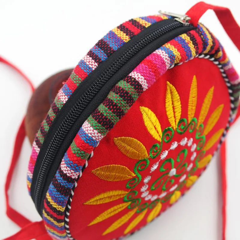 

2024 new national wind sunflower embroidered canvas bag Rainbow sunflower single shoulder oblique span round bag