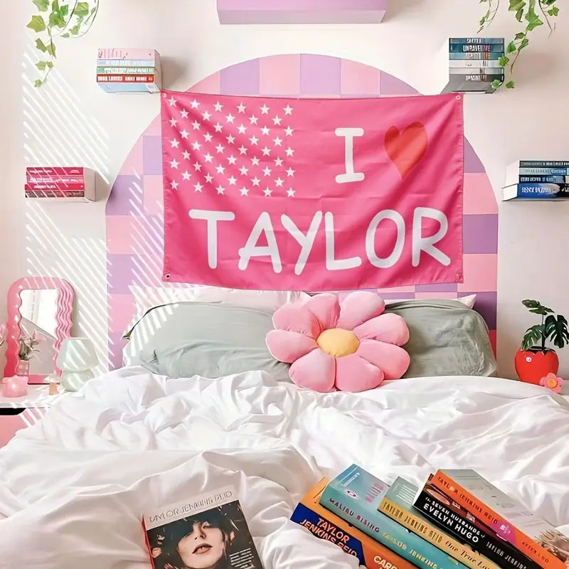 VIKAMA “I Love Taylor” Tapestry, Pink Stars and Pastel Pink Girly-Style Wall Hanging, Concert Party Backdrop for Girls' Bedrooms