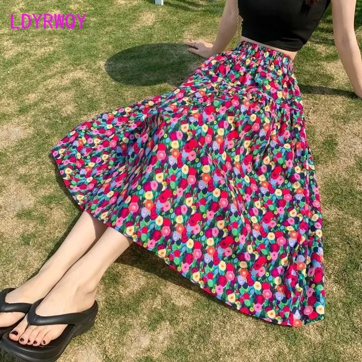 Floral swing skirt, small man, high waist, thin floral skirt, new summer style