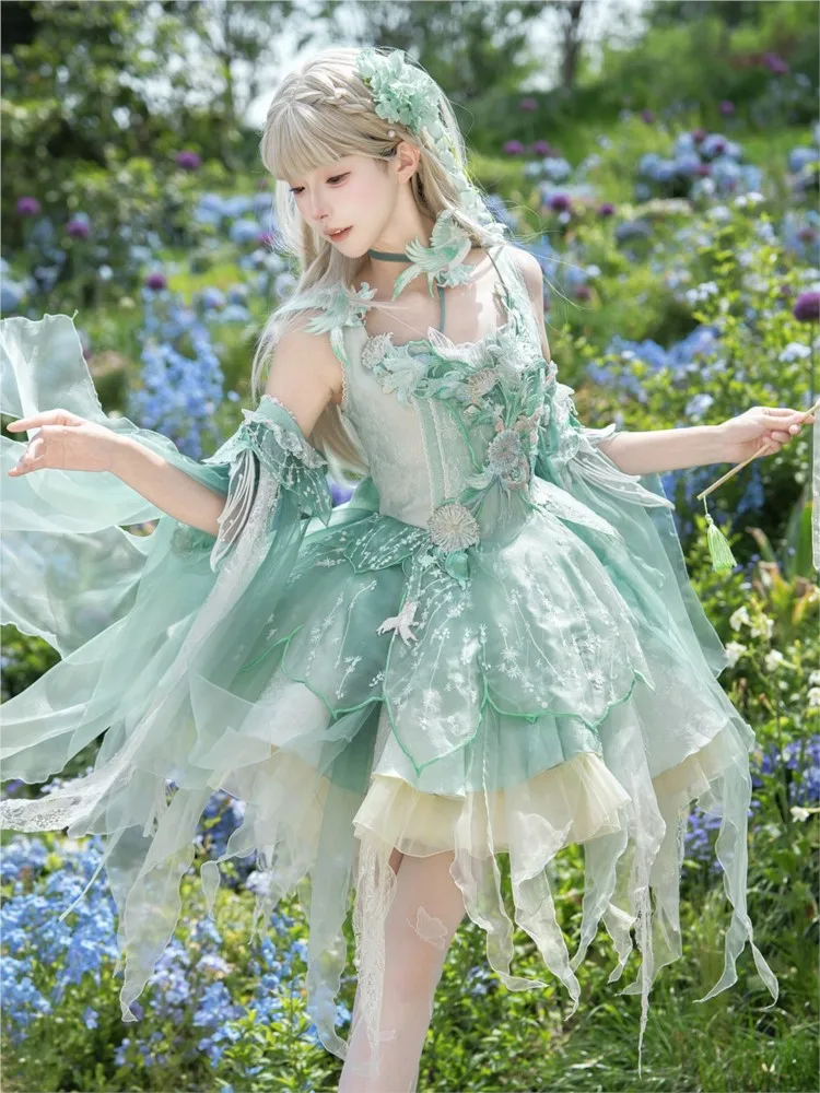 New fashionable ballet-style halter dress