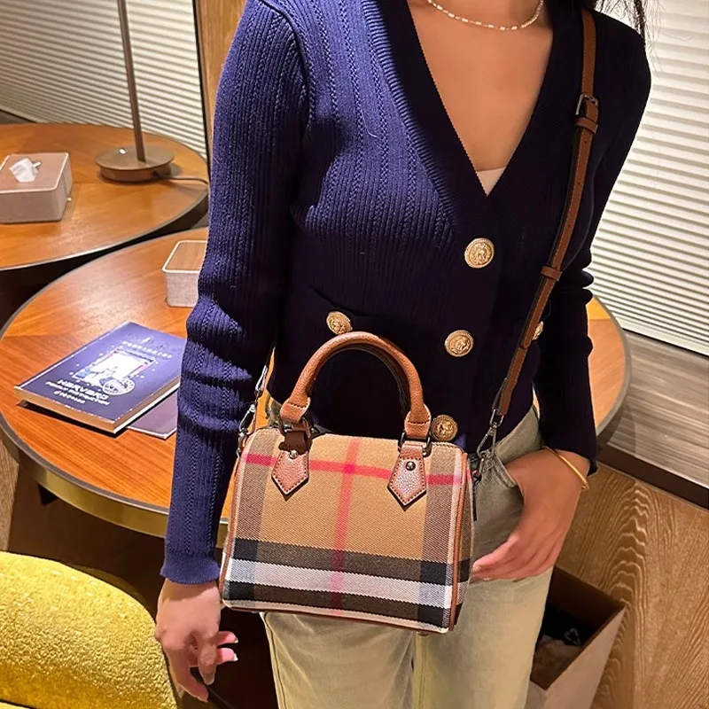 Torebka na ramię w stylu vintage ze skóry, 2025, wysokiej jakości torebka damska, modna retro listonoszka i torebka z górnym uchwytem.