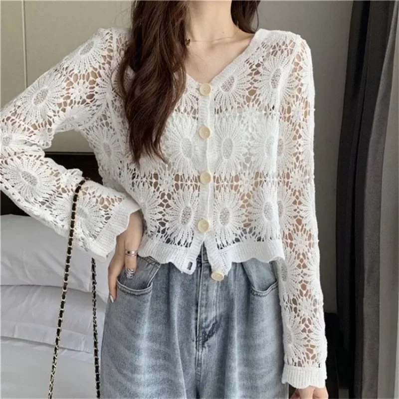 Ethnic Style Embroidery Cardigan Harajuku Hollowed Out Thin Coat Women Beachwear Cardigans Basic Jacket Fashion Streetwear Cloth