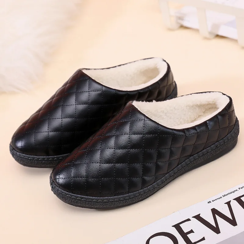 الشتاء المرأة لينة سوليد نعال من القطن المخملية مقاوم للماء المنزل كتم المضادة للانزلاق أمي أحذية Lingge أحذية قطنية Zapatos De Mujer