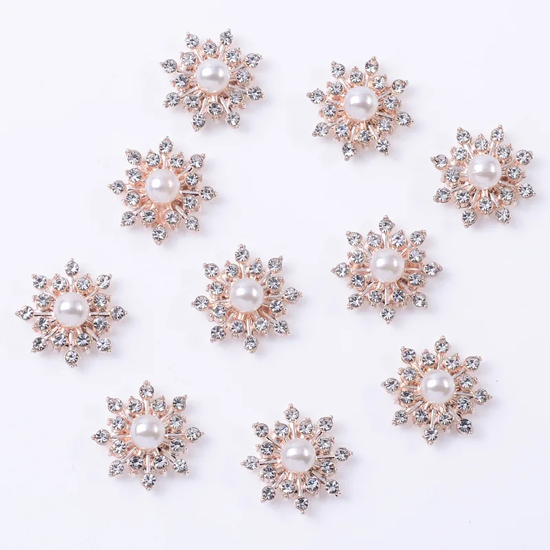 Alloy material accessories, octagram inlaid 5mm large pearl DIY clothing and bag materials are directly supplied from stock.
