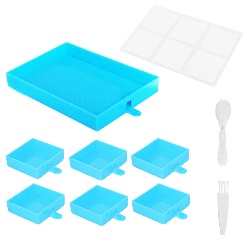 Diamond Painting Tray with 6 Detachable Small Trays And Lid, Stackable Drill Plate Organizer with Accessories For Diamond Art view 6