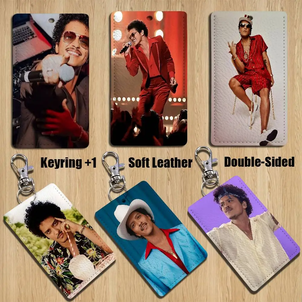 Cooler Bruno Mars T-The Romantic Cartoon Sänger Anime Kartenanhänger Mode-Anhänger Taschen-ID-Türkartenetui Buskartenetui Niedlich für Erwachsene
