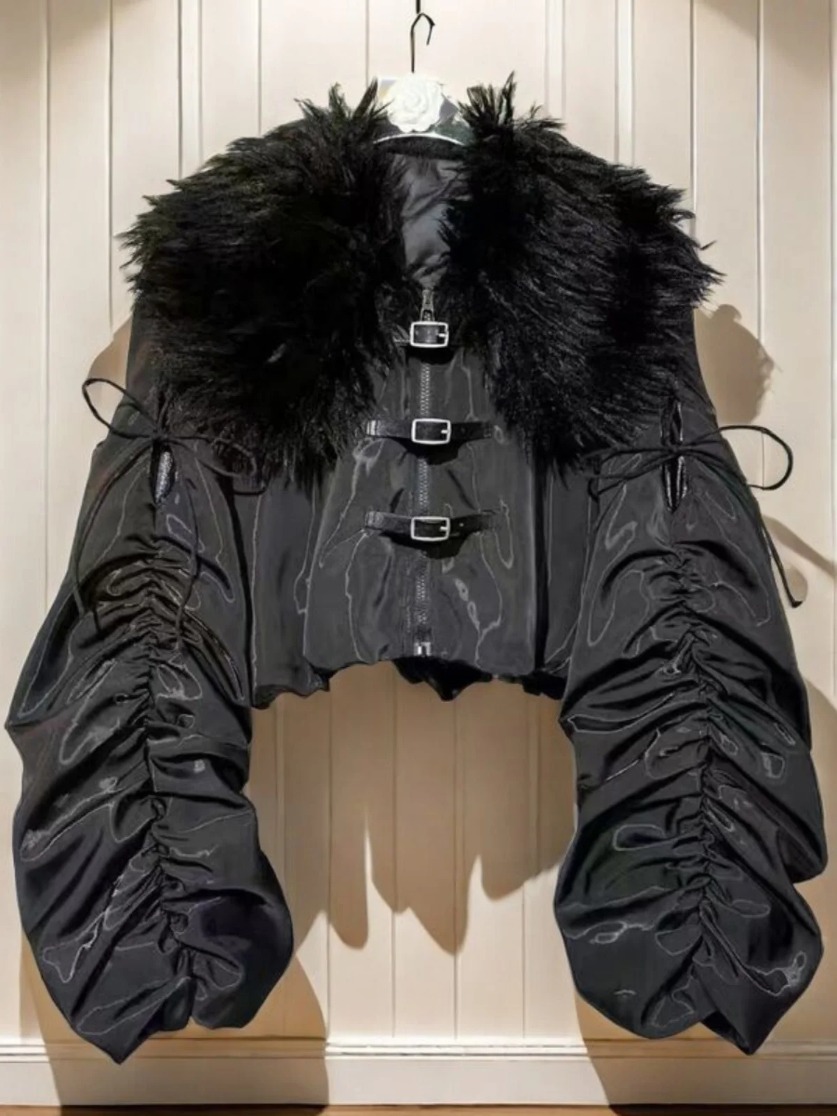 

Легкий модный пуховик с большим меховым воротником, женское весеннее новое пальто на пуговицах