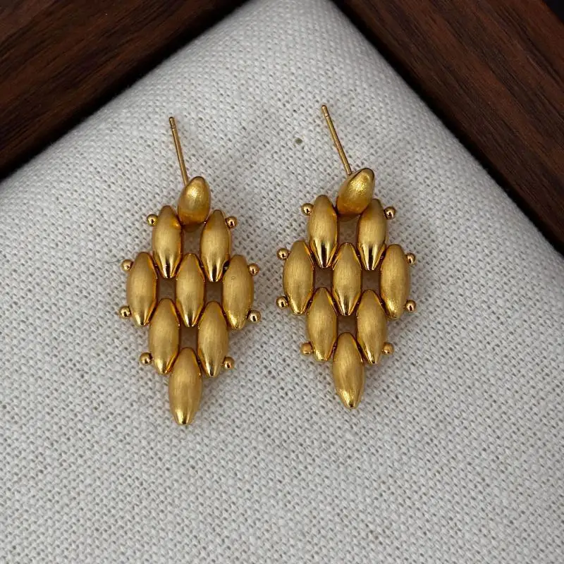 Neues Design Modeschmuck Vergoldete Metall-Geometrische Gebürstete Ohrringe – Detail 3