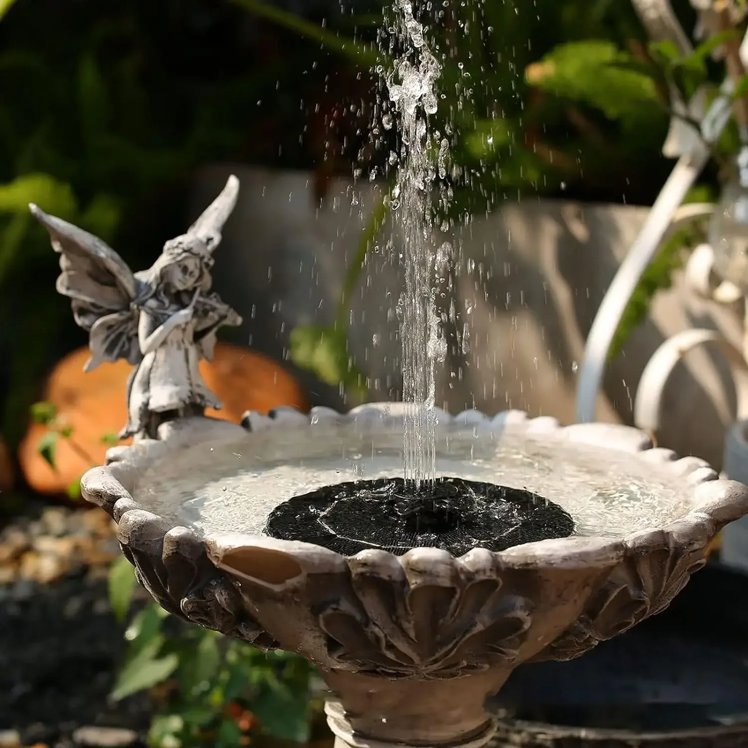 Solar pond, garden fountain, floating outdoor bird pool garden landscape small fountain