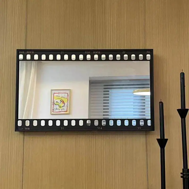 Luxury Funky Mirror Living Room Decoration Modern Items Vanity Aesthetic Girls Mirror Hanging Nordic Espelhos Home Products