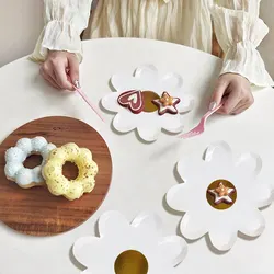 10pcs Disposable Gold Polka Dot Paper Plate Birthday Cake Dessert Plate Party Party Decorated Small Daisy Paper Tableware