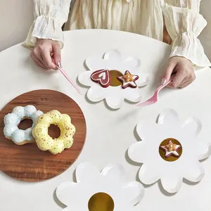 Goldener Einwegpapierschild mit Bällen, Dessertschale für Geburtstagstorte, dekorierte Party, kleine Gänseblümchen, Papiertischutensilien mit 10 Teilen 6 Hauptverkaufskuchenplatte - №3