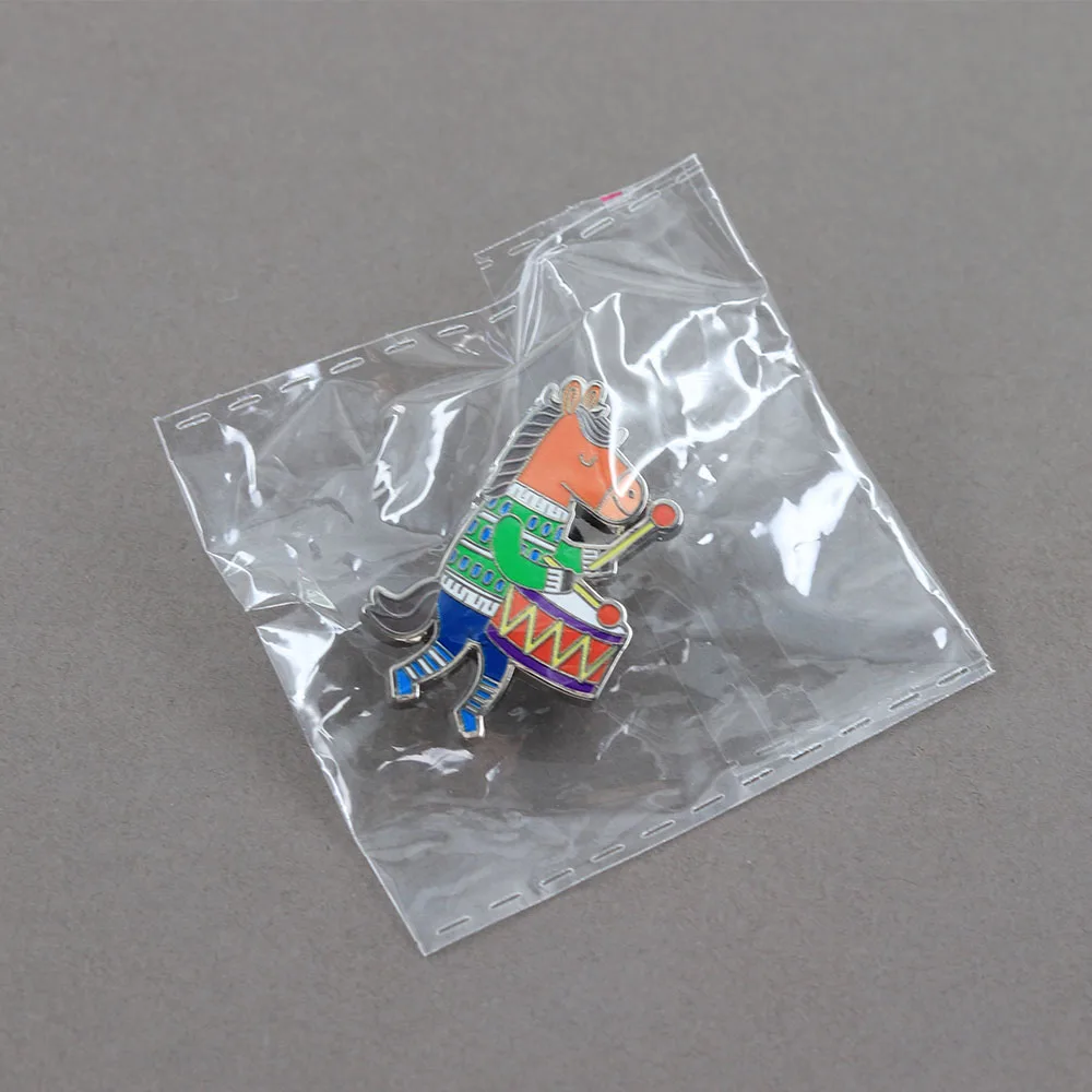 Niedliche Pferd-Schlagzeuger-Emaille-Pins Kreative Musikalische Pony-Broschen mit Trommel Lustige Cartoon-Tier-Abzeichen Rucksack-Anstecknadel Schmuck Geschenk – Detail 9