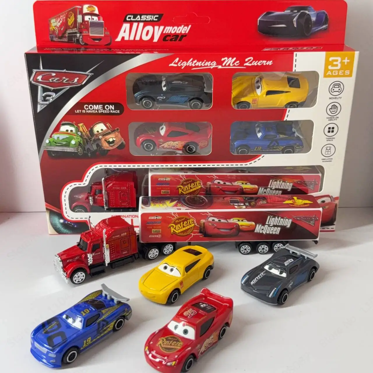 Heißer Verkauf: Cars 3 Legierung-Automodell-Set in Geschenkbox – Lightning Mc Transportable Trucks Rennfahrzeug-Spielzeug, Sammlerstück, Geschenk – Detail 10
