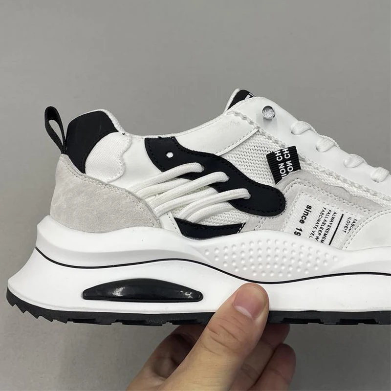 

Oulylan Low Cut Lace Up Board Shoes Fashion Round Toe Color Blocking Sneakers for Men Retro Thick Bottom Sports Footwear 39-44