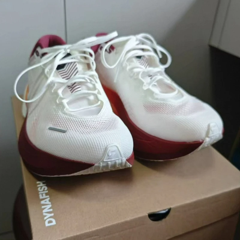 DYNAFISH Marathon Running Shoes Couples Professional Sports Shoes Unisex Designer Walking Jogging Shoe Men Women Training Shoes