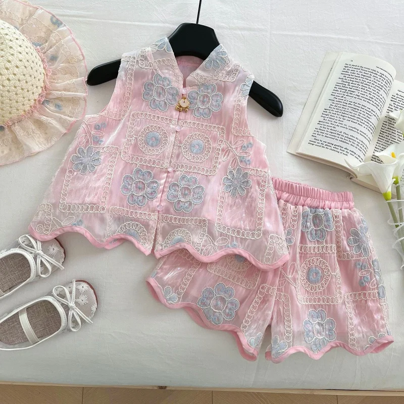 

Summer Girls' Outfit New Style2025Embroidered Lace Vest Top with Lace Shorts Chinese Style Children's Two-Piece Set