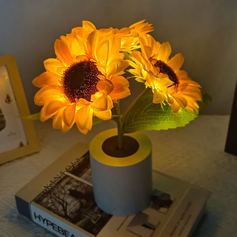 LED Sunflower Table Lamp Decorative Nightlight USB Rechargeable Lamp Light for Bedroom Home Party