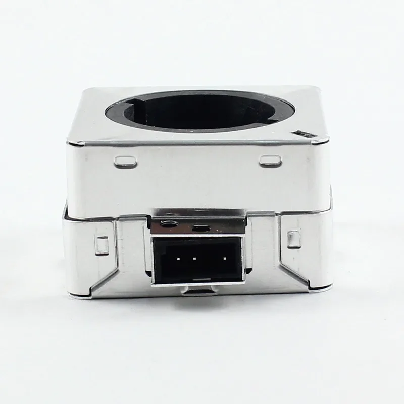 Adaptor Bulb Socket D1S To D2S Converter 35W 55W D1C D2R D2S Xenon HID Bulb Base 12V Car Headlight Converter D1D2 Used Condition
