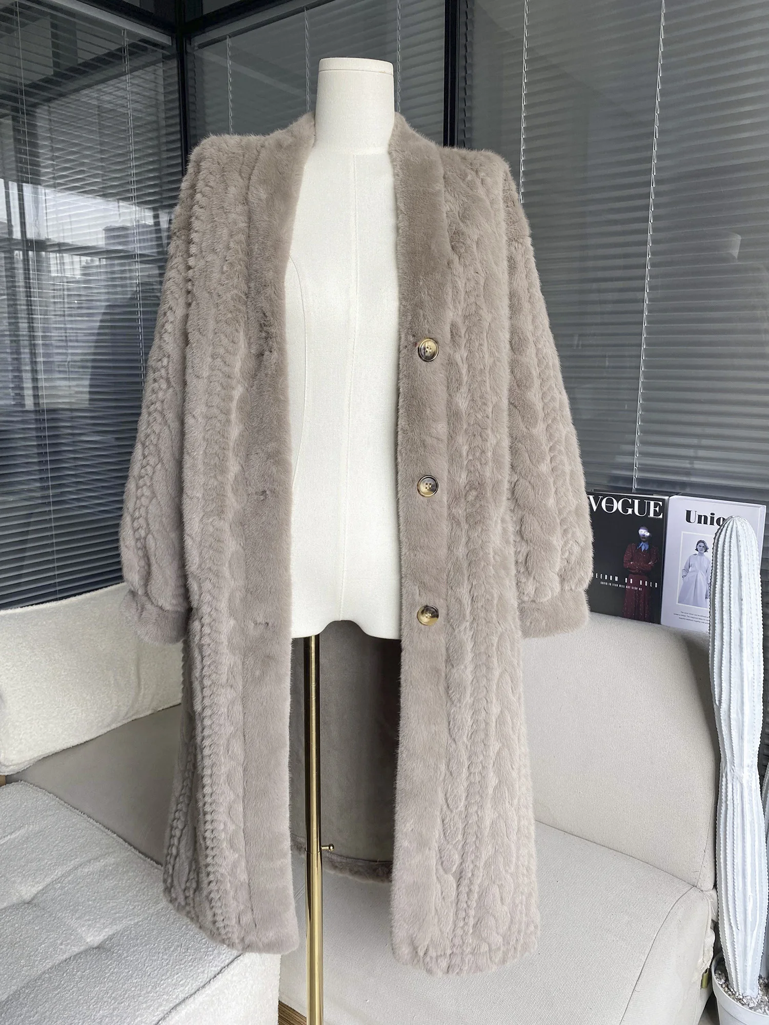 Winter Thick Warm Female Long Loose Coats Plus Size Button Fly Vintage Women\'s Faux Fur Outerwear Ladies X-long Dobby Fur Jacket