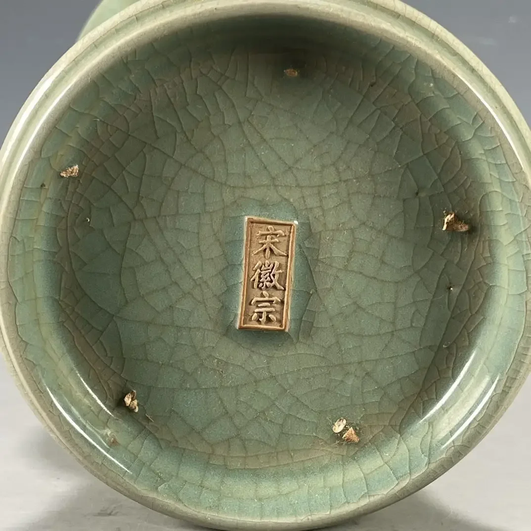 Collectible Song Dynasty Ru Ware Celadon Gu Vase, Full Natural Ice-Crack Craquelure Glaze, Antique Oriental Display Curio