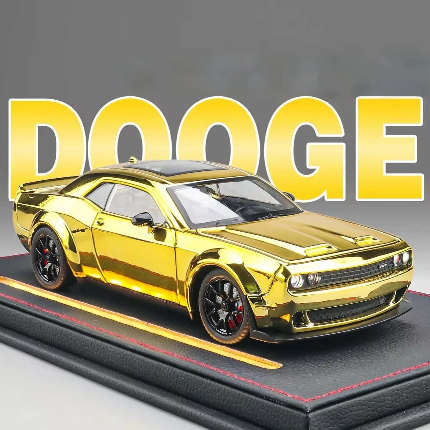 

1:24 Dodge Challenger SRT Hellcat Alloy Electroplating Racing Car Model Metal Sports Vehicle Car Model Sound Light Kids Toy Gift